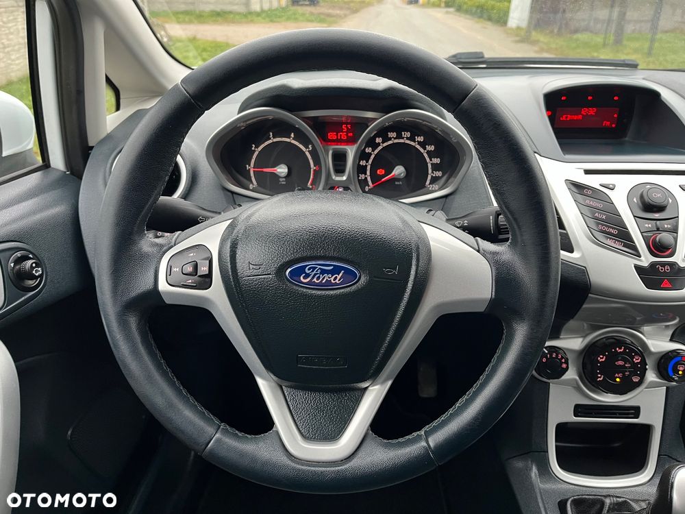 Ford Fiesta 1.25 Titanium - 21