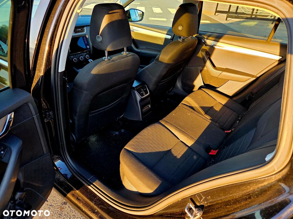 Skoda Octavia 1.4 TSI Elegance - 8
