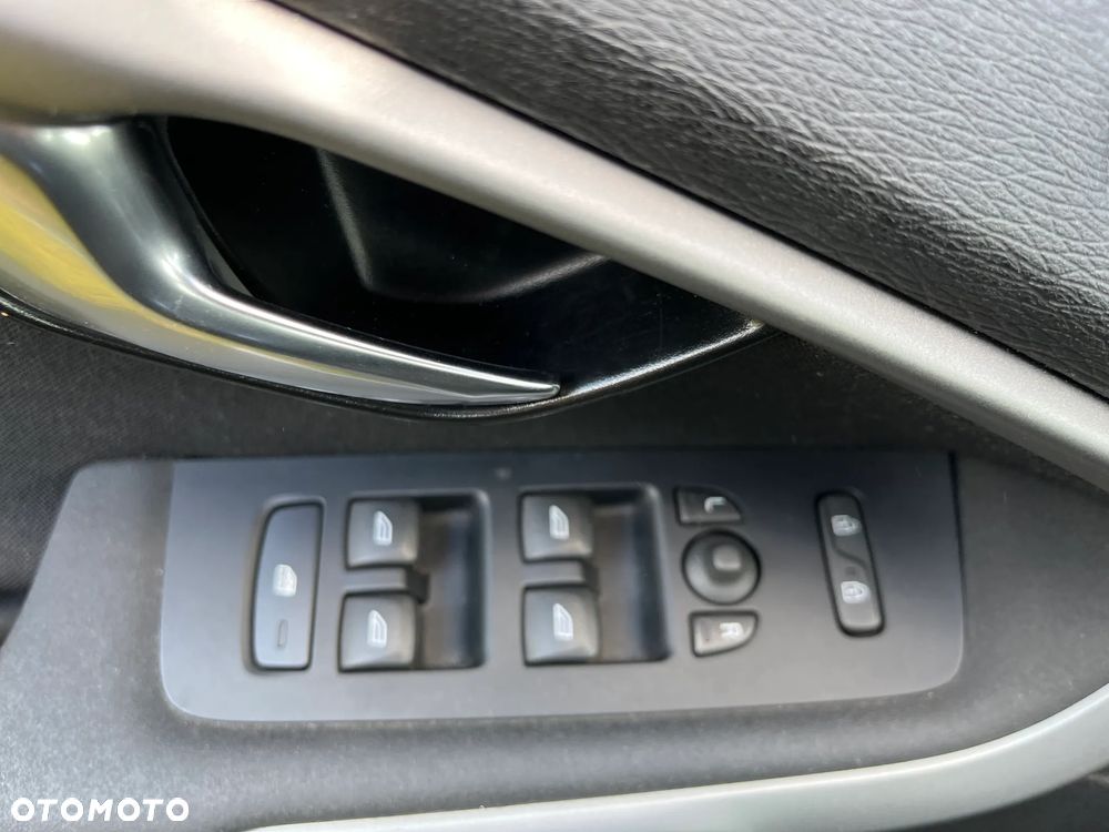Volvo V40 D2 Drive-E Kinetic - 15