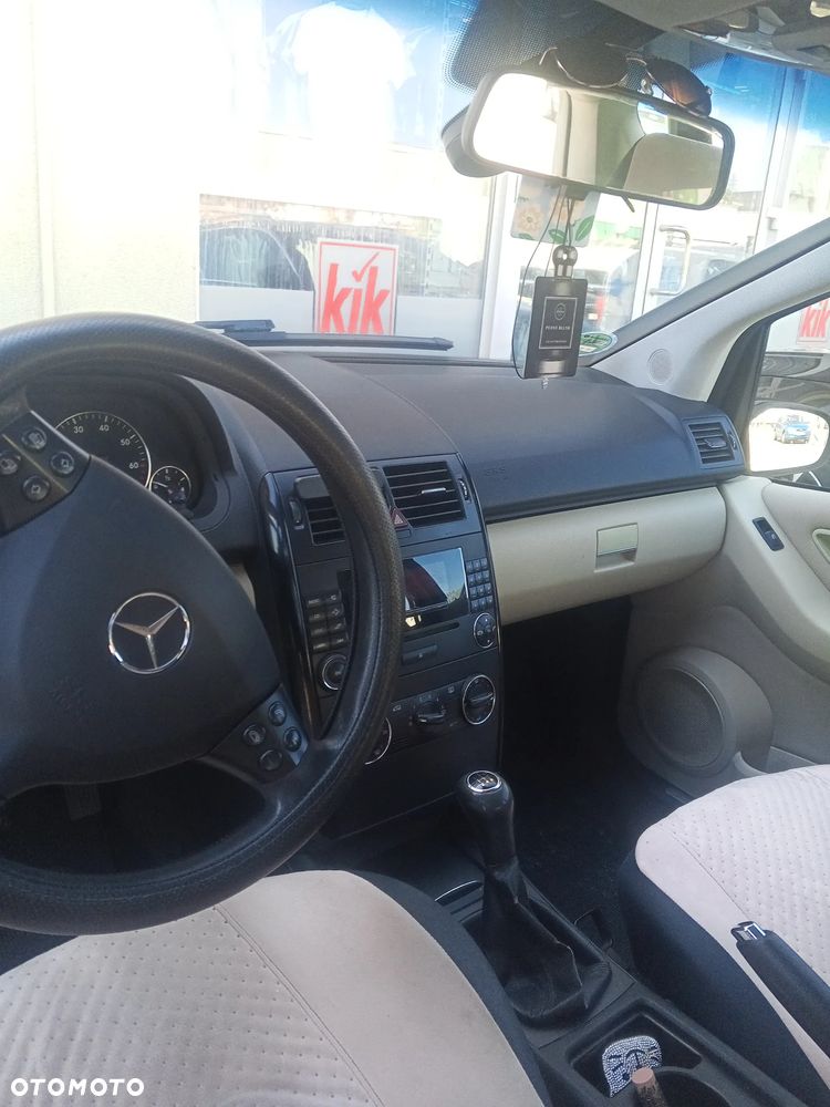 Mercedes-Benz Klasa A 150 - 18