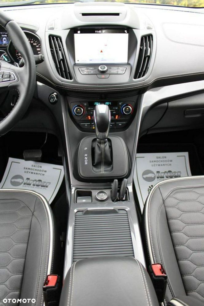 Ford Kuga 1.5 EcoBoost 2x4 Vignale - 27
