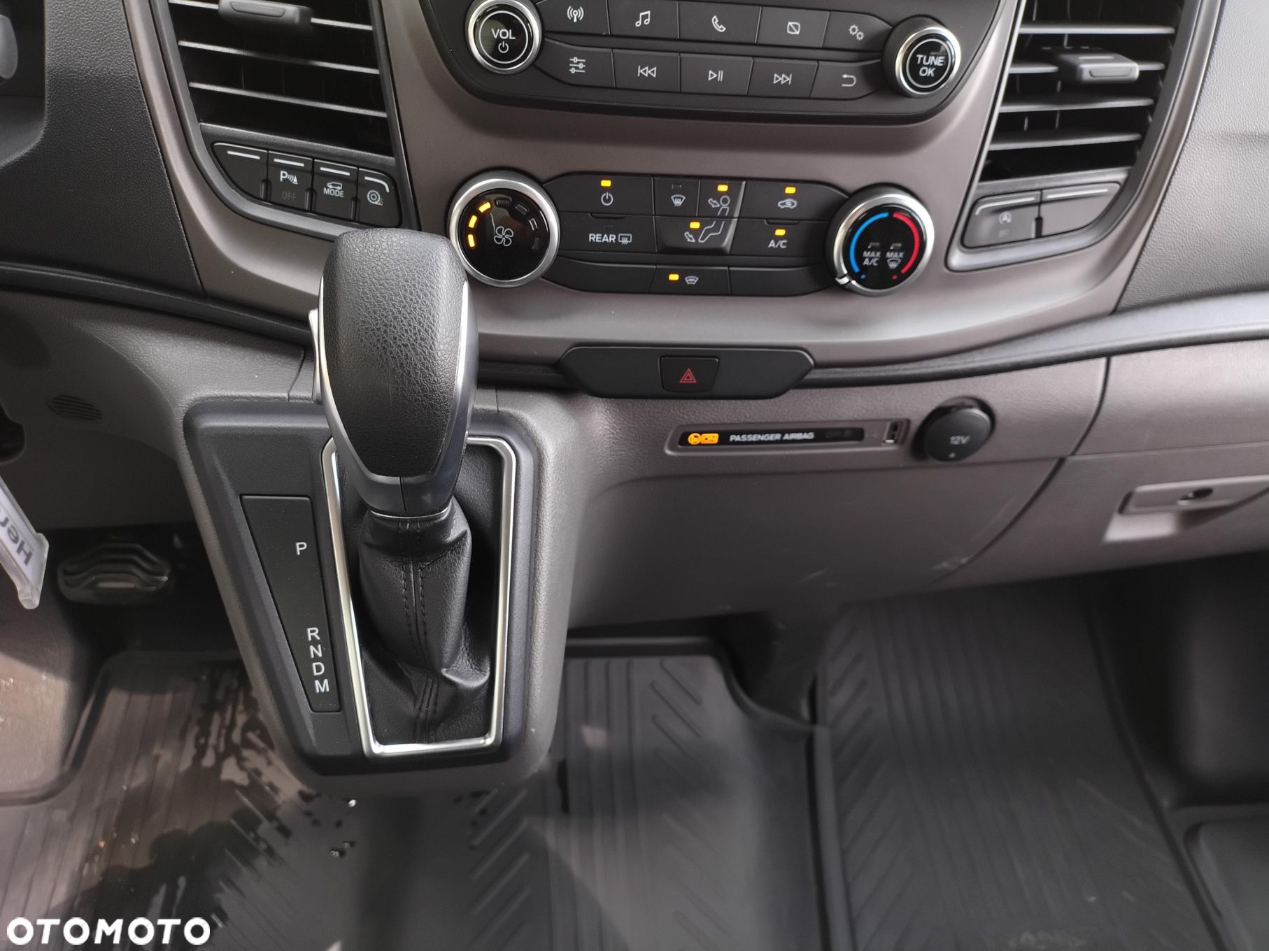 Ford Transit Custom - 21