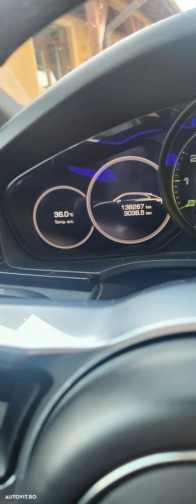 Porsche Cayenne Coupe Tiptronic S Platinum Edition - 14