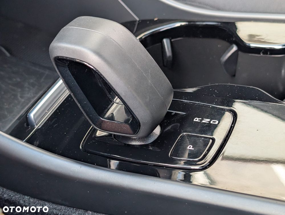 Volvo C40 Recharge 82 kWh Twin Motor Ultimate - 27