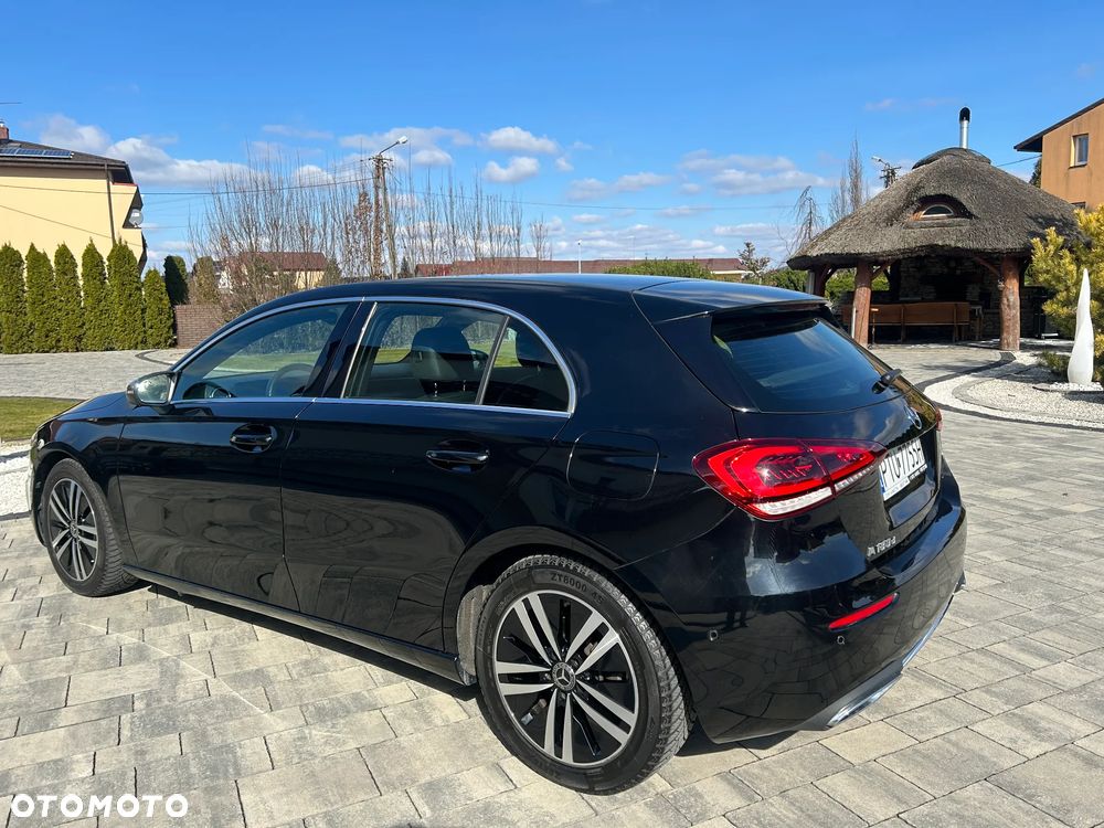 Mercedes-Benz Klasa A 180 d Style 8G-DCT - 3