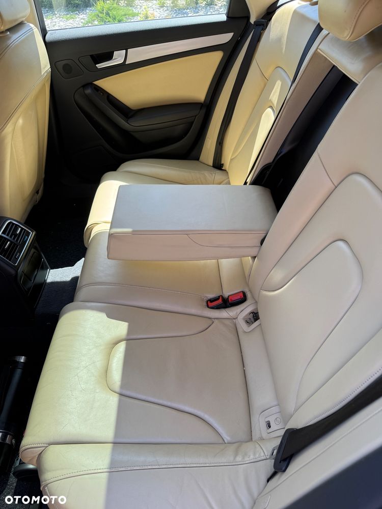 Audi A4 Allroad - 15
