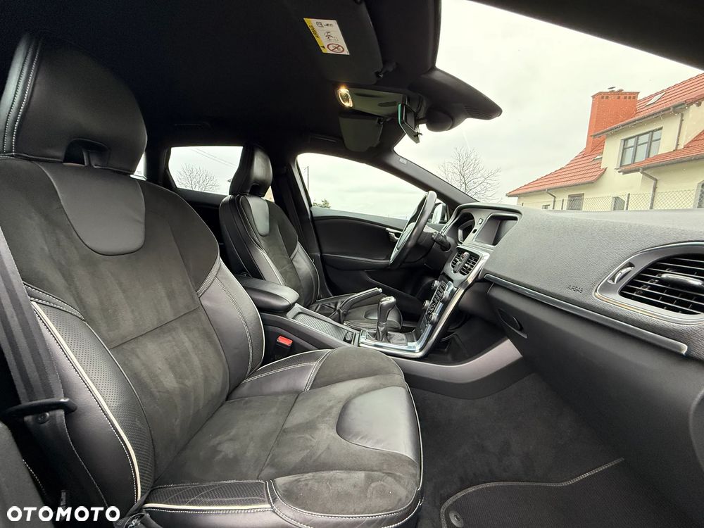 Volvo V40 D4 RDesign - 26