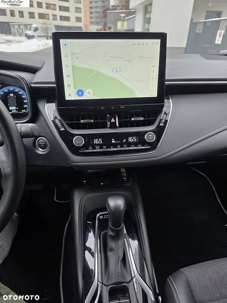 Toyota Corolla 1.8 Hybrid Style - 19