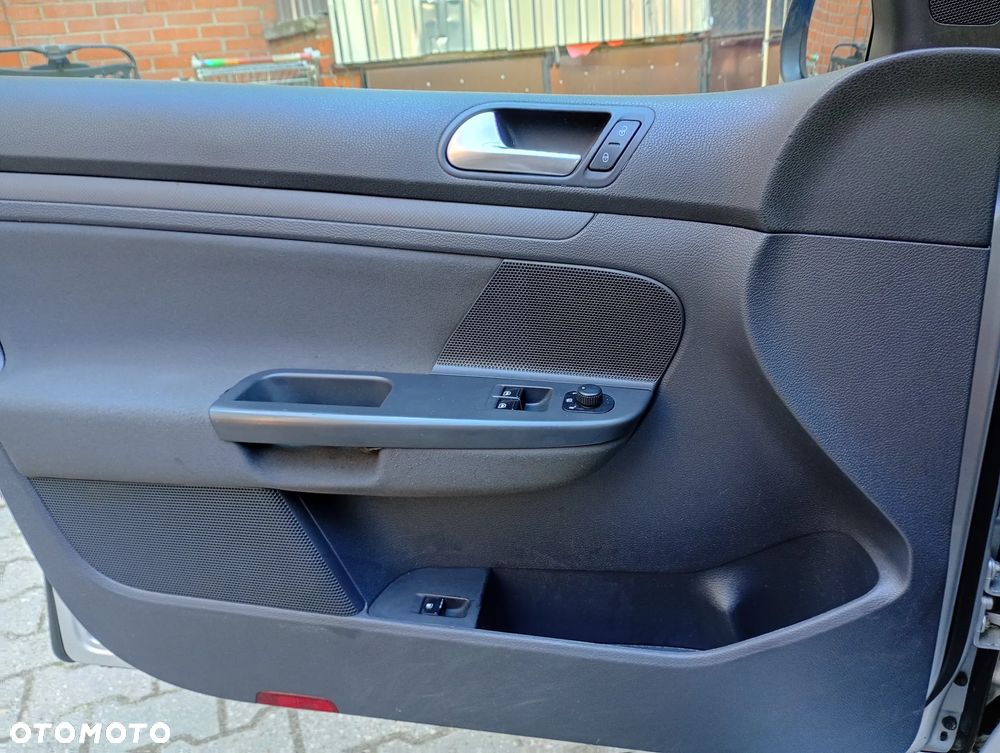Volkswagen Golf 1.9 TDI GT Sport - 15