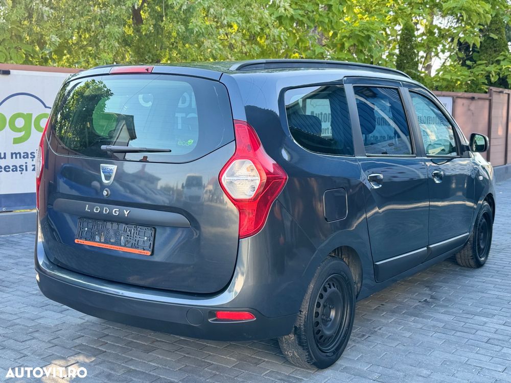 Dacia Lodgy dCi 110 Celebration - 23