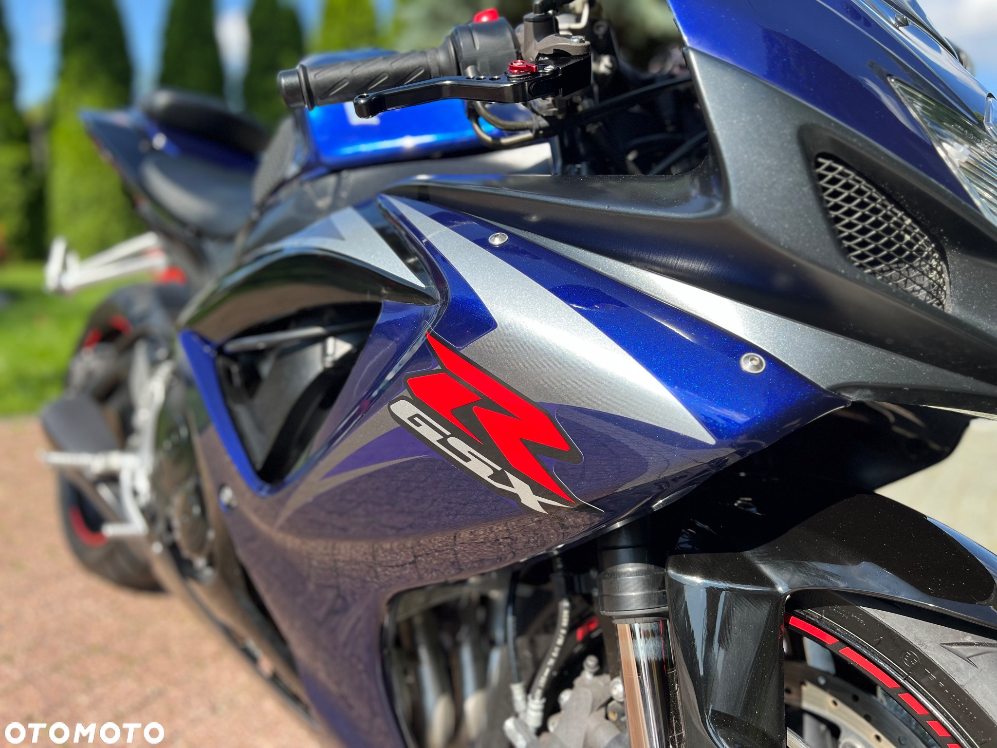 Suzuki GSX-R - 4