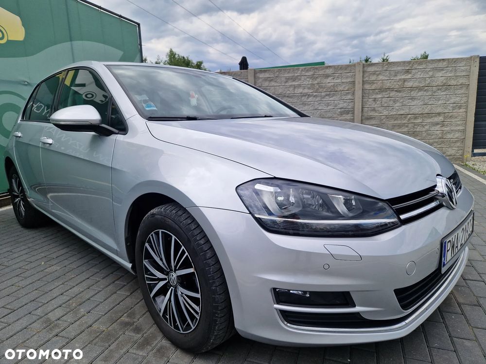 Volkswagen Golf 1.2 TSI BlueMotion Technology Allstar - 4