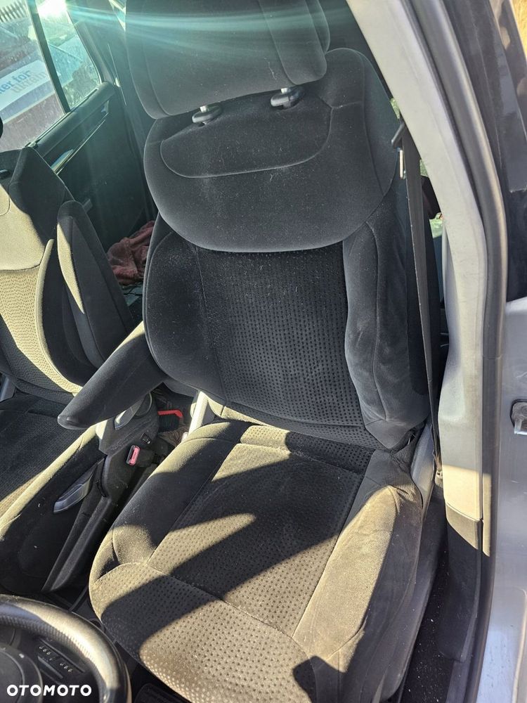 Fotel przedni lewy kierowcy ekran monitor DVD Citroen C4 Grand Picasso - 1