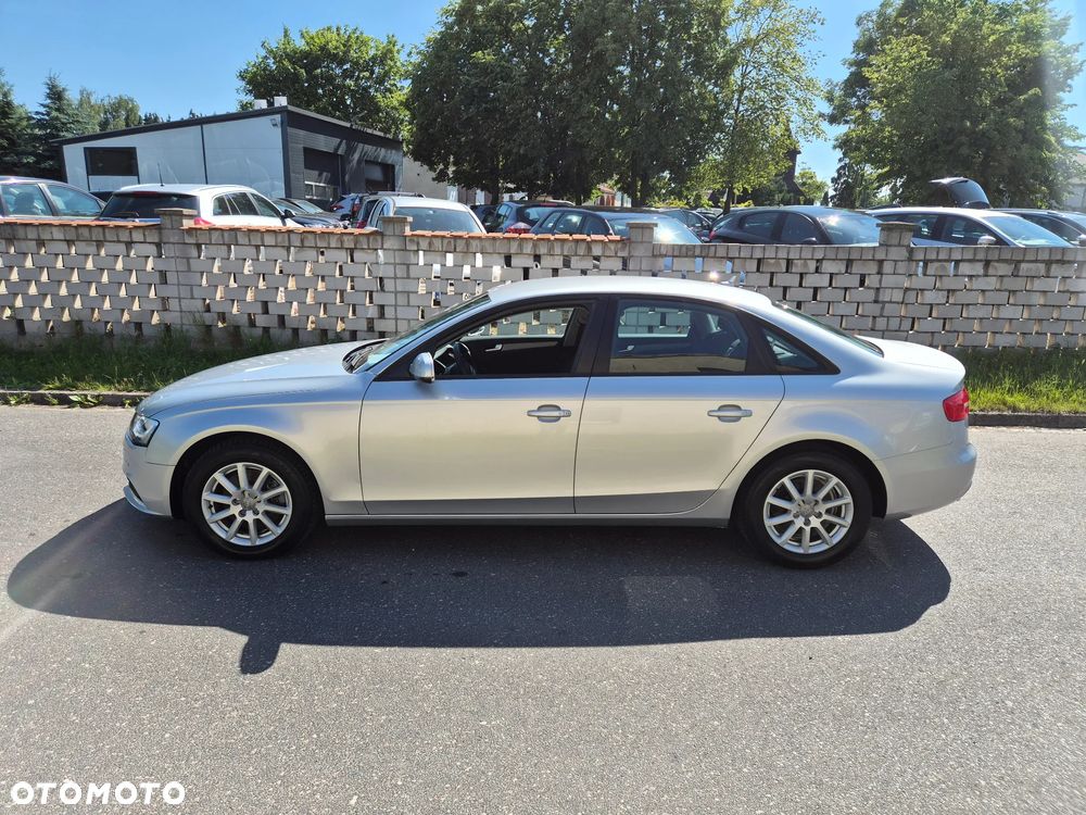 Audi A4 Limousine 2.0 TDI Limited Edition - 9