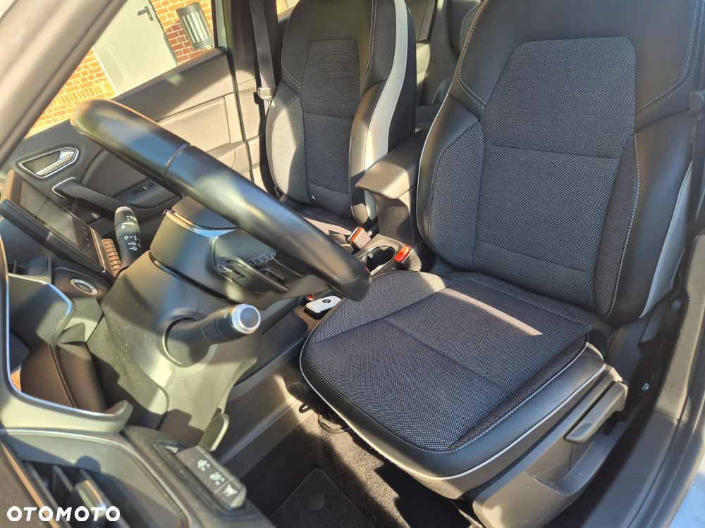 Renault Captur - 6