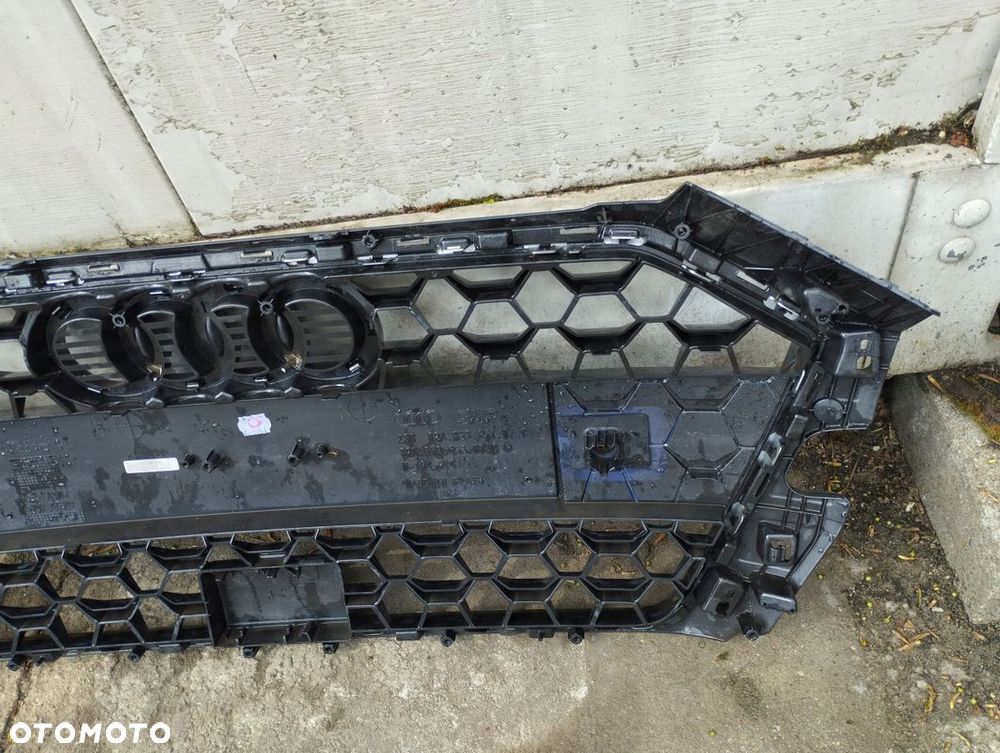 Grill Atrapa Audi A1 II 2 82A S-line 82A853651B - 6