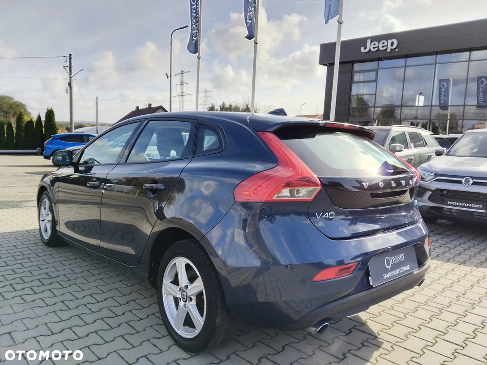 Volvo V40 - 4