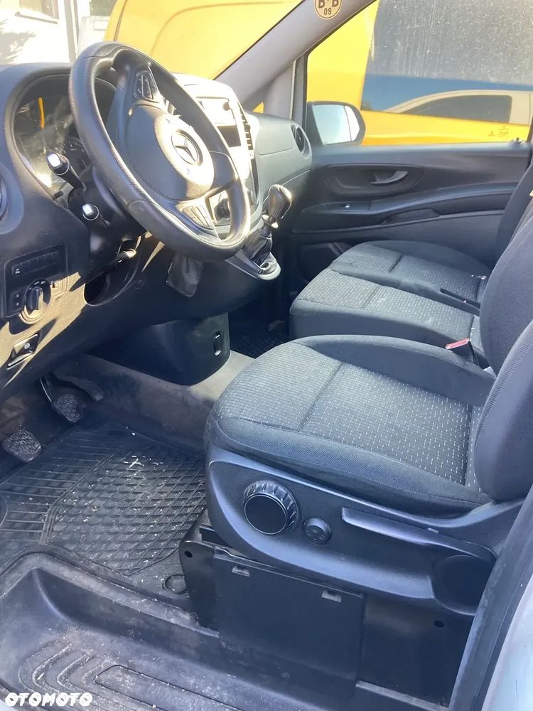 Mercedes-Benz VITO 110 - 11