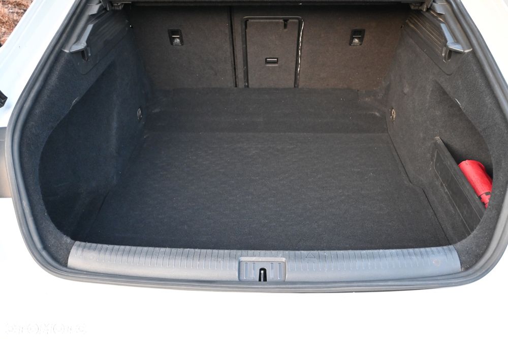 Volkswagen Arteon 2.0 TSI DSG R-Line Edition - 35