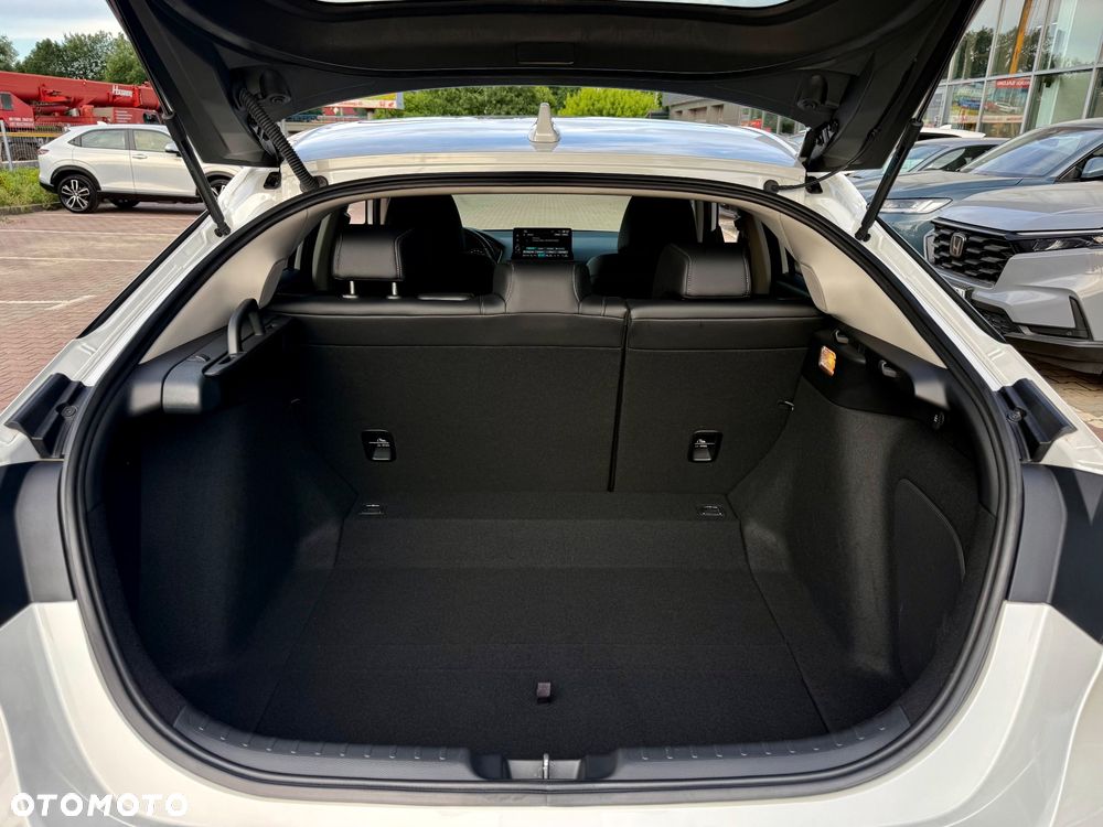 Honda Civic 2.0 i-MMD Advance BSI CVT - 17