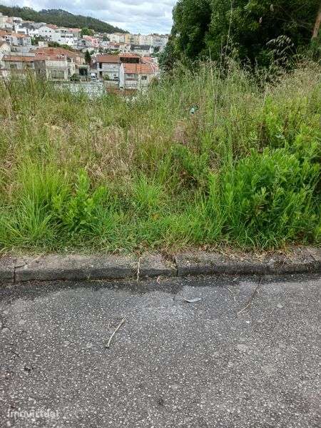 Terreno para construcao de moradia - Grande imagem: 2/4