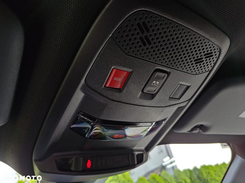 Peugeot 2008 1.2 PureTech GT S&S EAT8 - 30