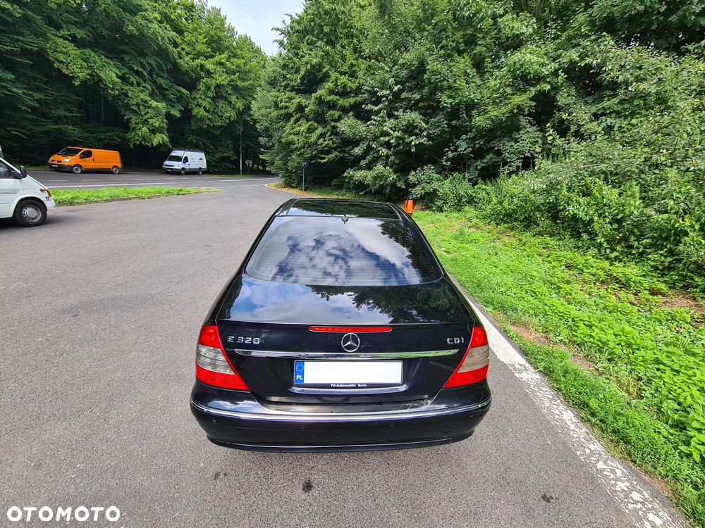 Mercedes-Benz Klasa E 320 CDI Elegance - 5