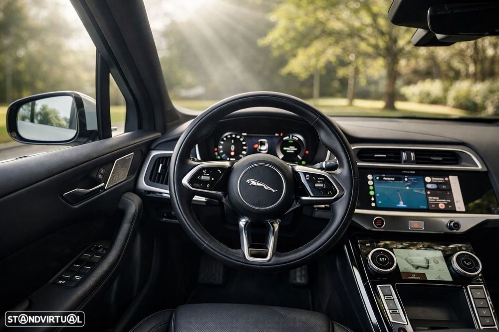 Jaguar I-Pace - 12