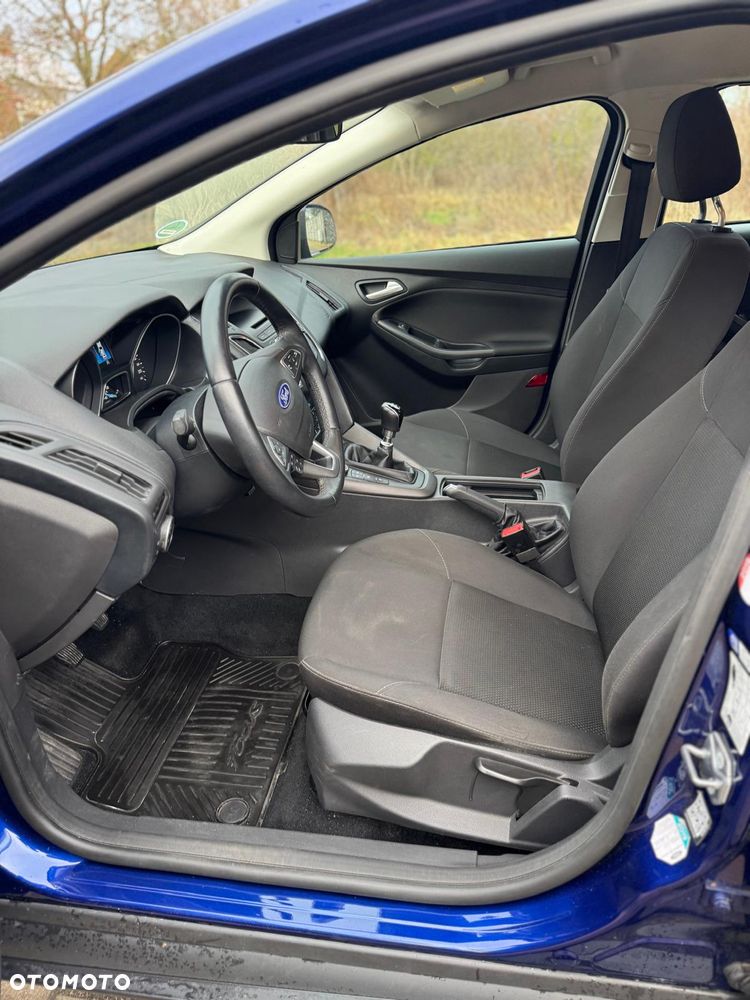 Ford Focus - 15