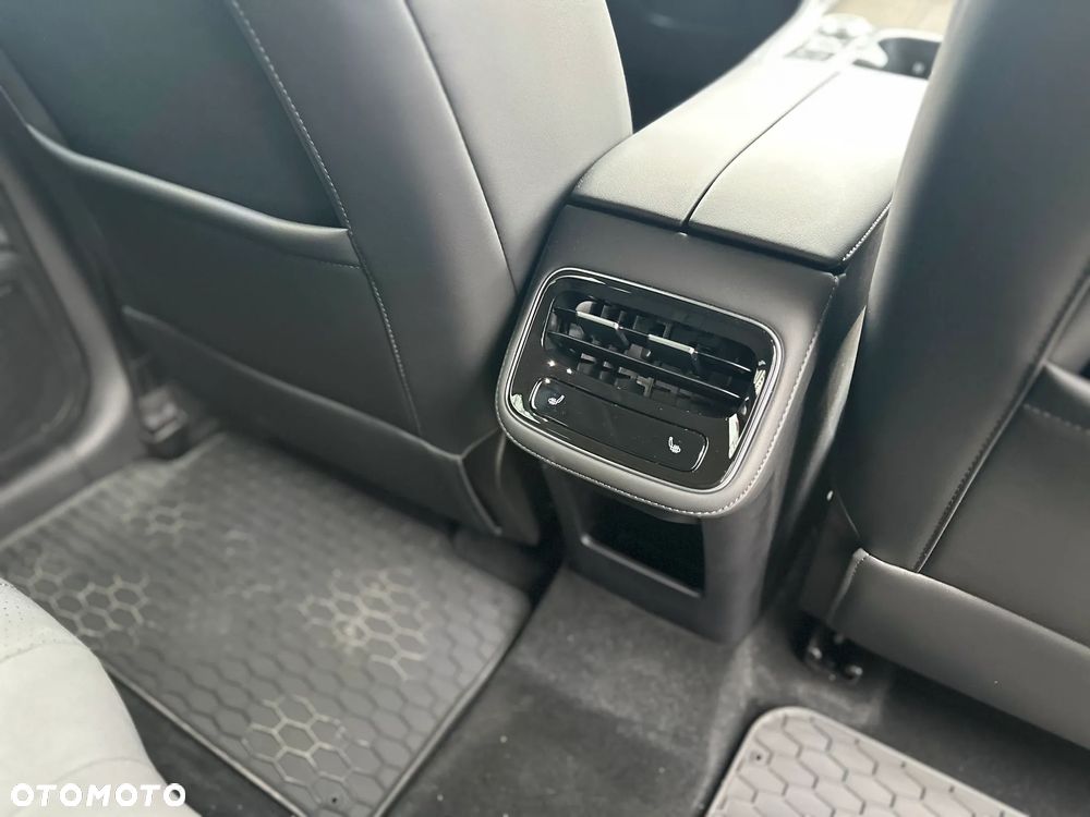 Chery Tiggo 8 1.5 T-GDI Super Hybrid Prestige DCT - 7