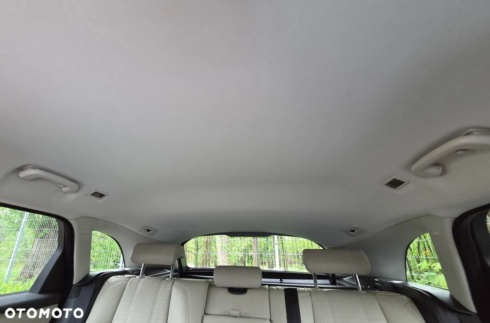 Land Rover Range Rover Velar 2.0 Si4 GPF R-Dynamic HSE - 16