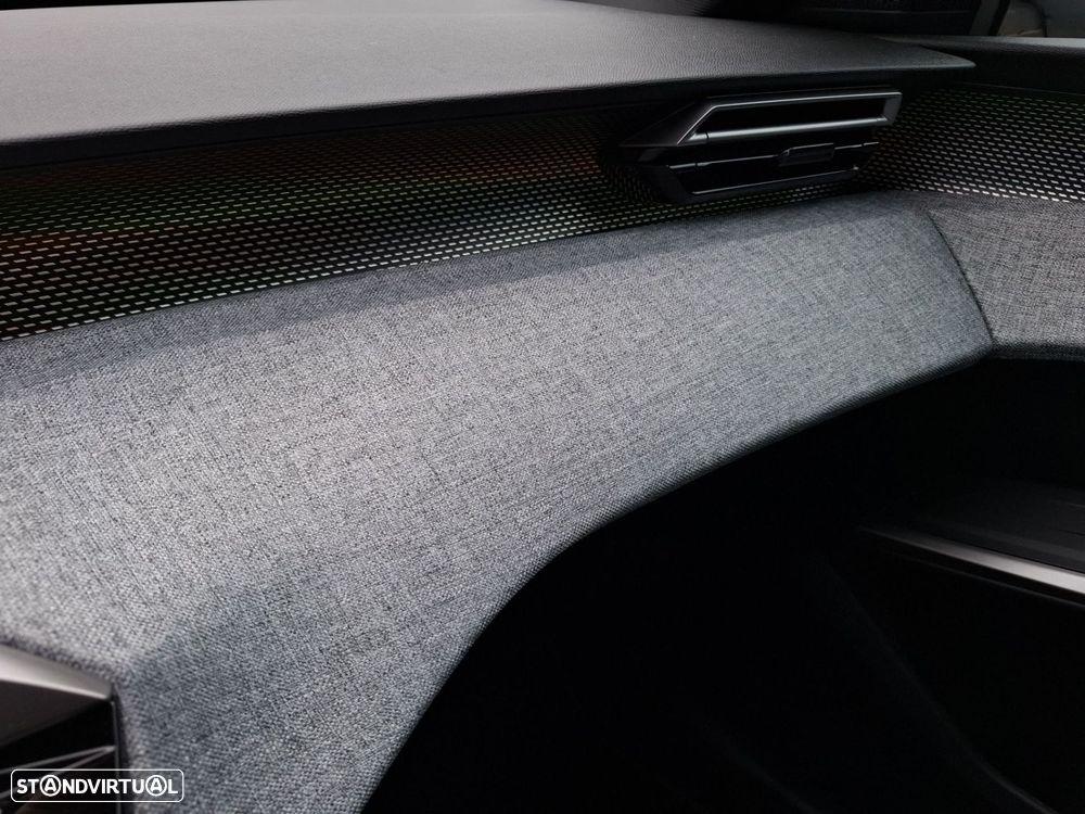 Peugeot 3008 1.6 Plug-in Hybrid GT e-DCS7 - 22