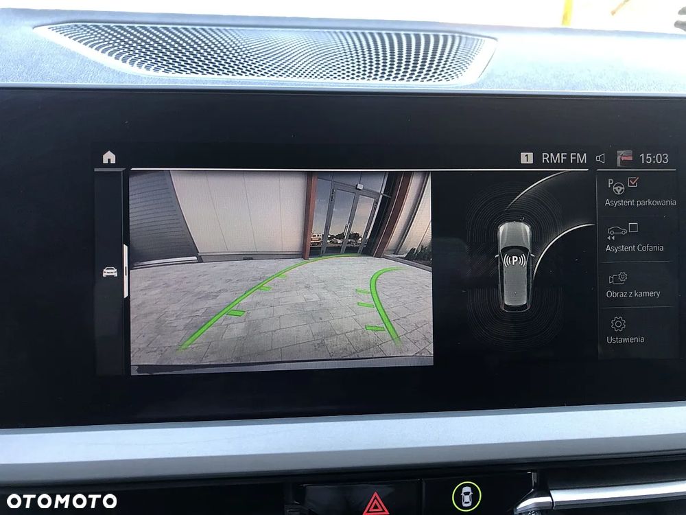 BMW Seria 3 320d Sport Line - 15