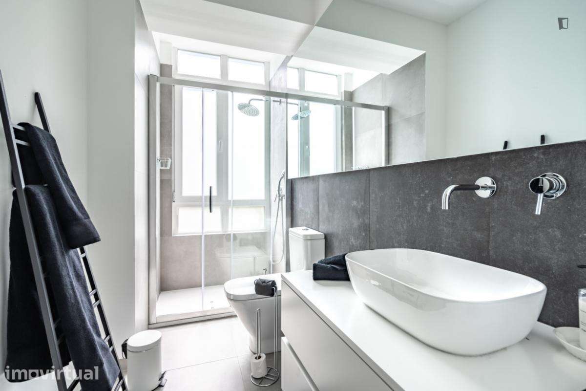 Apartamento com 2 quartos - localizado em Sete Rios Lisbon - Grande imagem: 5/19