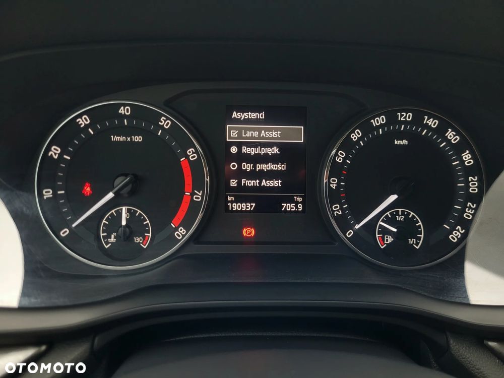 Skoda Octavia 1.5 TSI e-Tec Ambition DSG - 9
