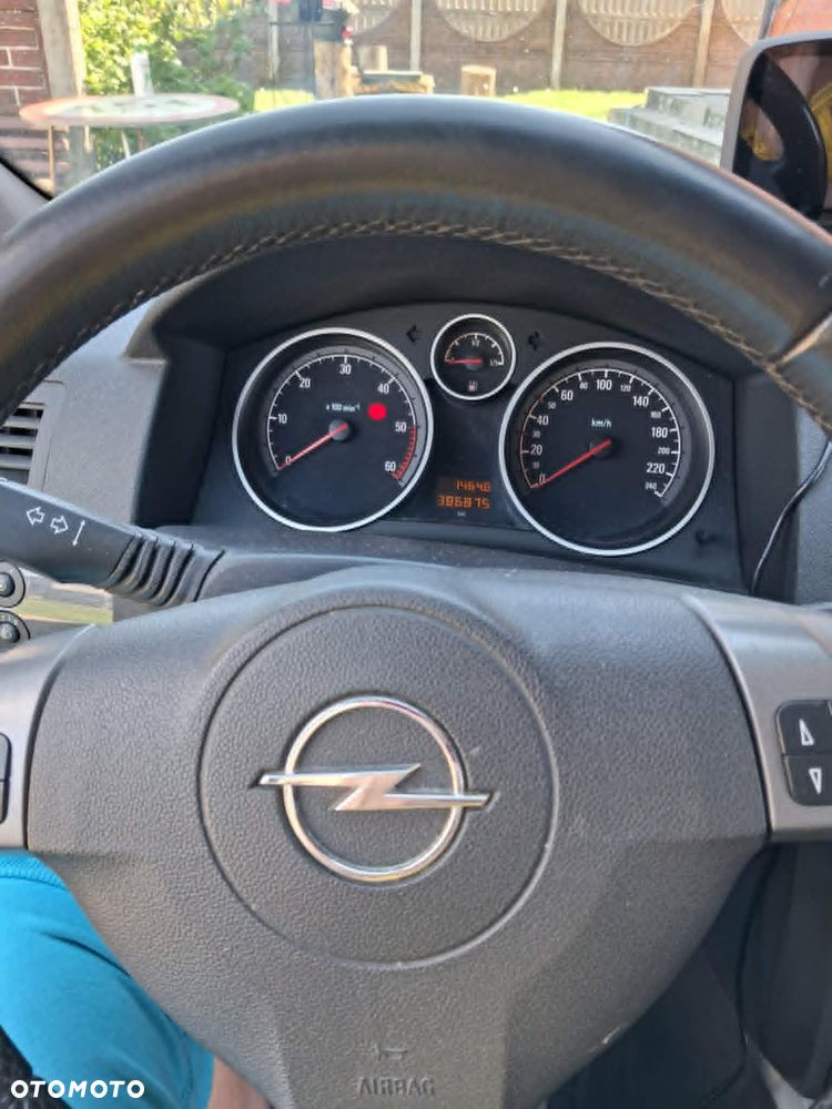 Opel Astra 1.7 CDTI - 5