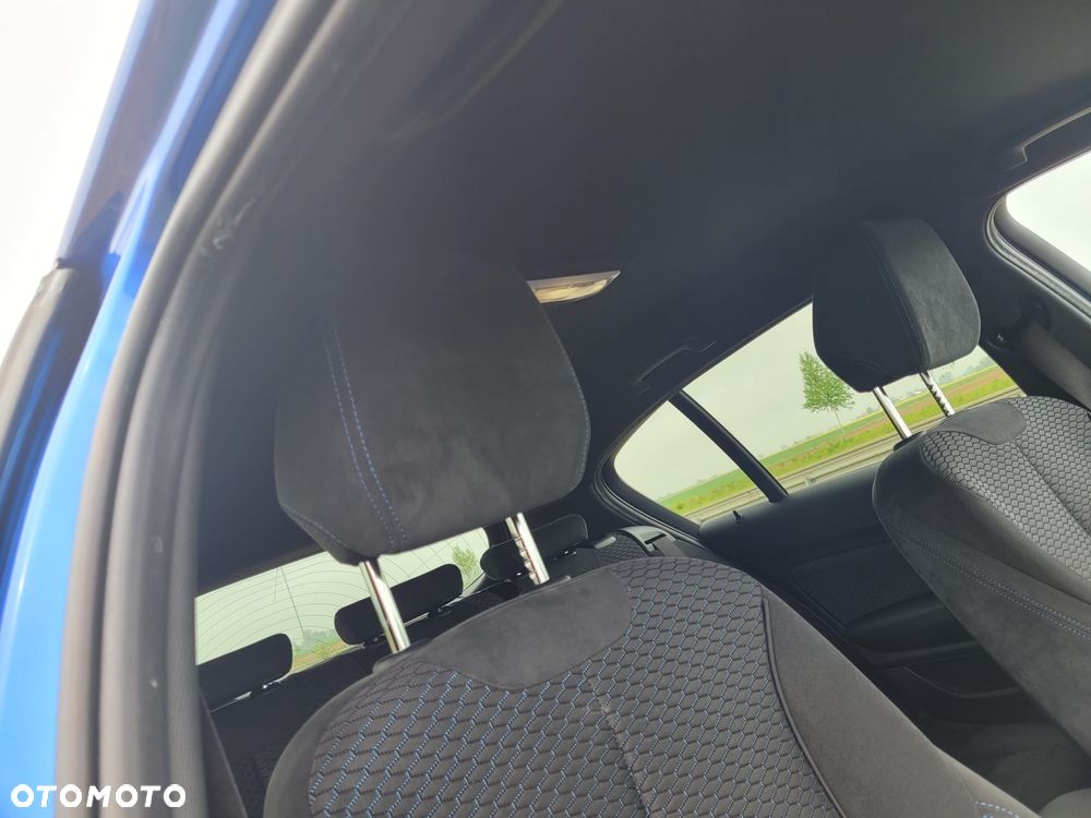 BMW Seria 1 118i Edition M Sport Shadow - 11