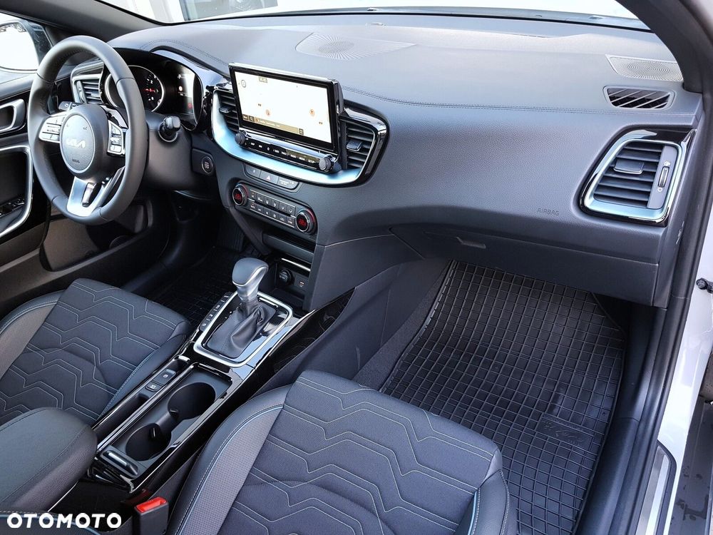Kia XCeed 1.6 T-GDI Tribute DCT - 21