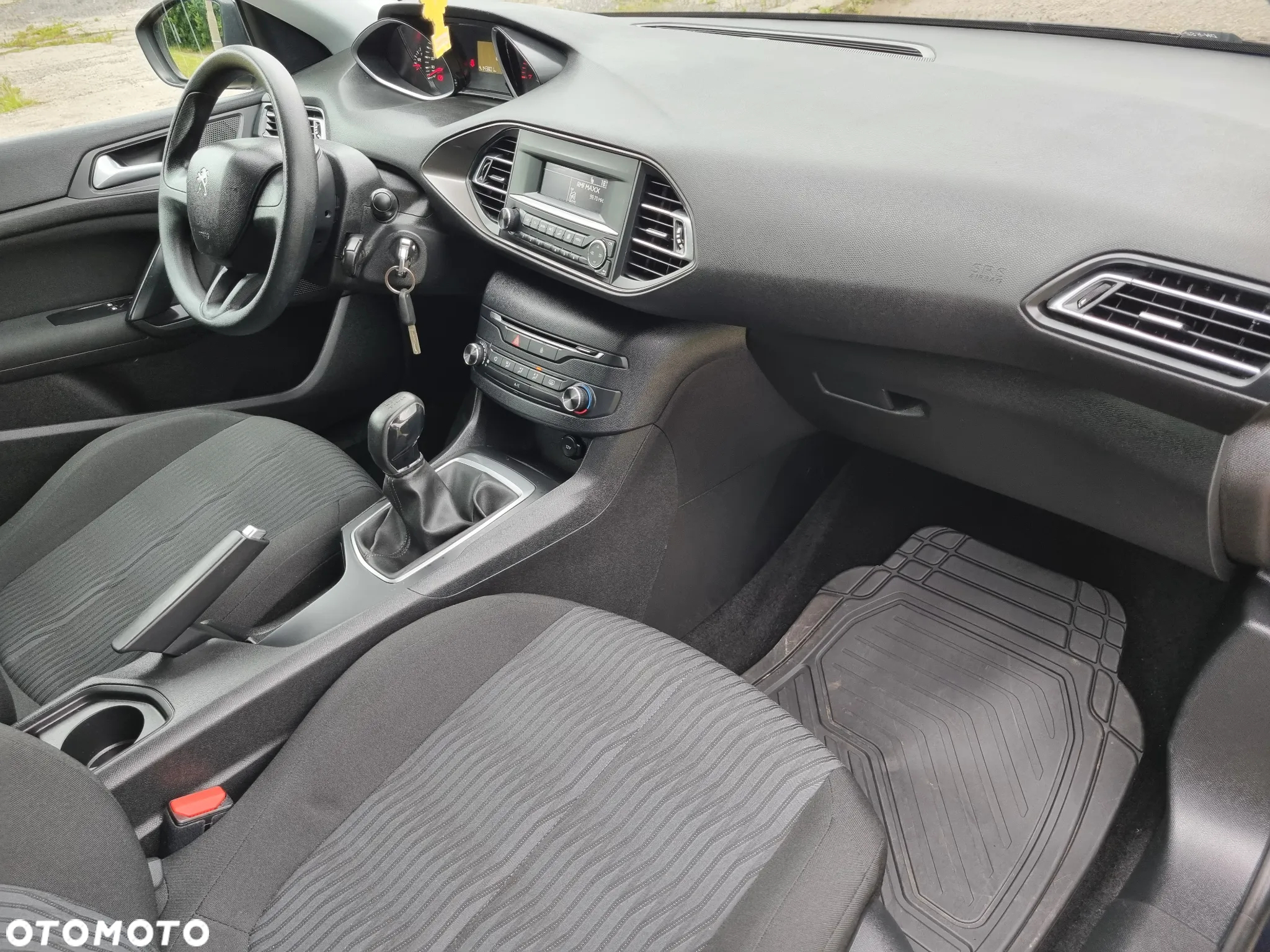 Peugeot 308 1.2 PureTech Access EU6 - 8