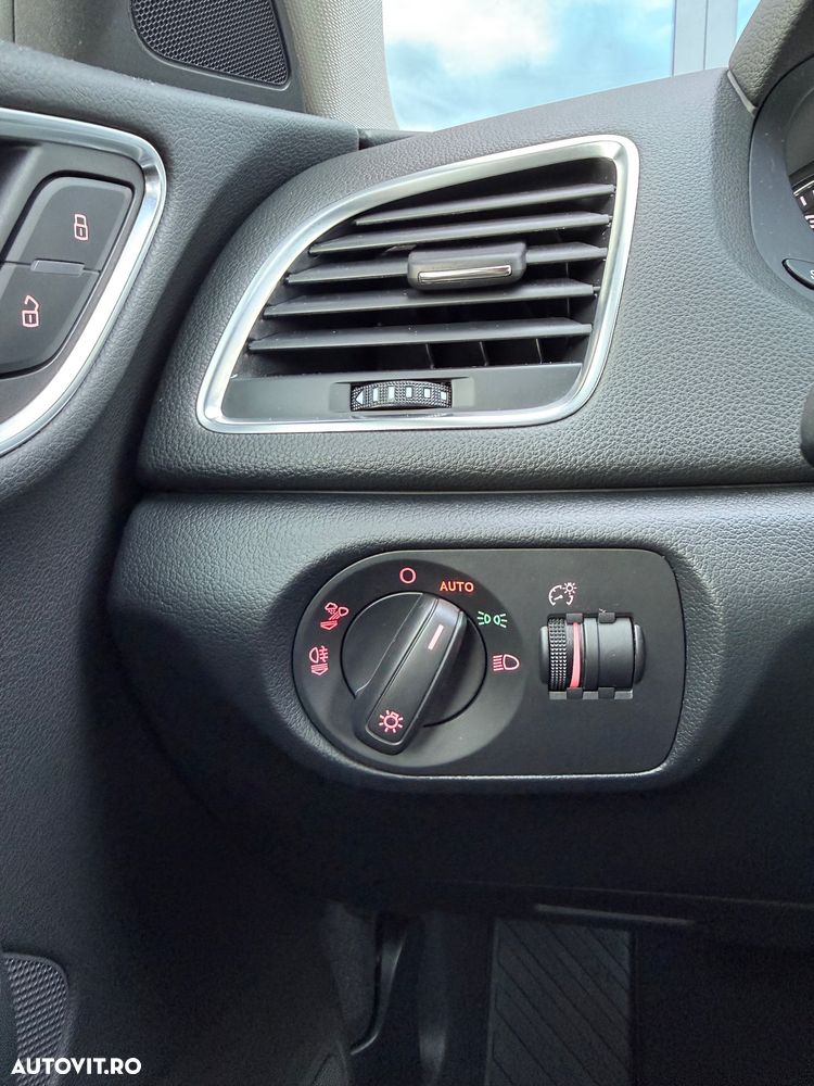 Audi Q3 1.4 TFSI Stronic - 32