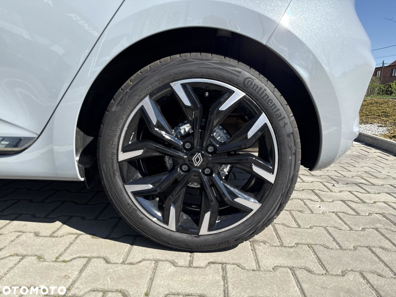 Renault Clio - 18