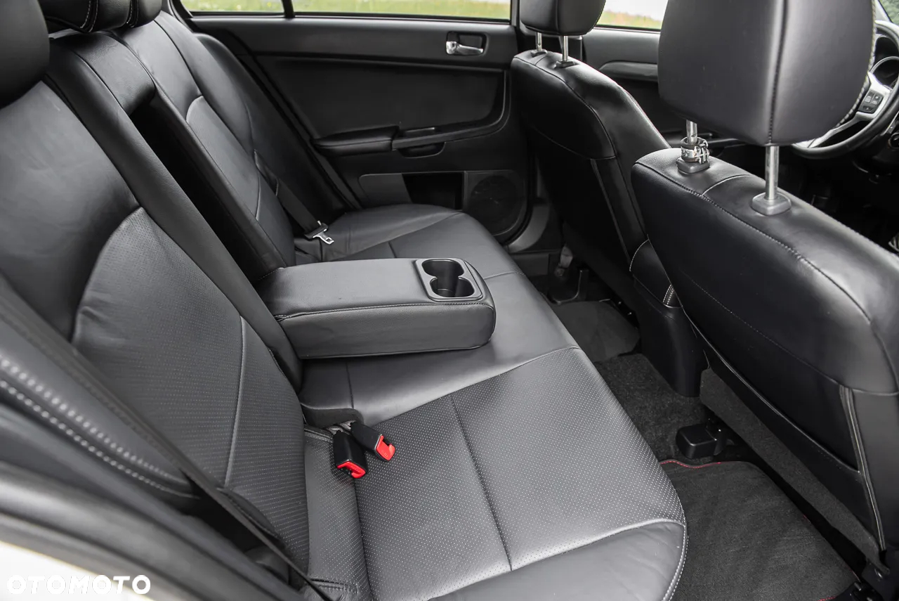Mitsubishi Lancer 2.0 Ralliart GSR - 33