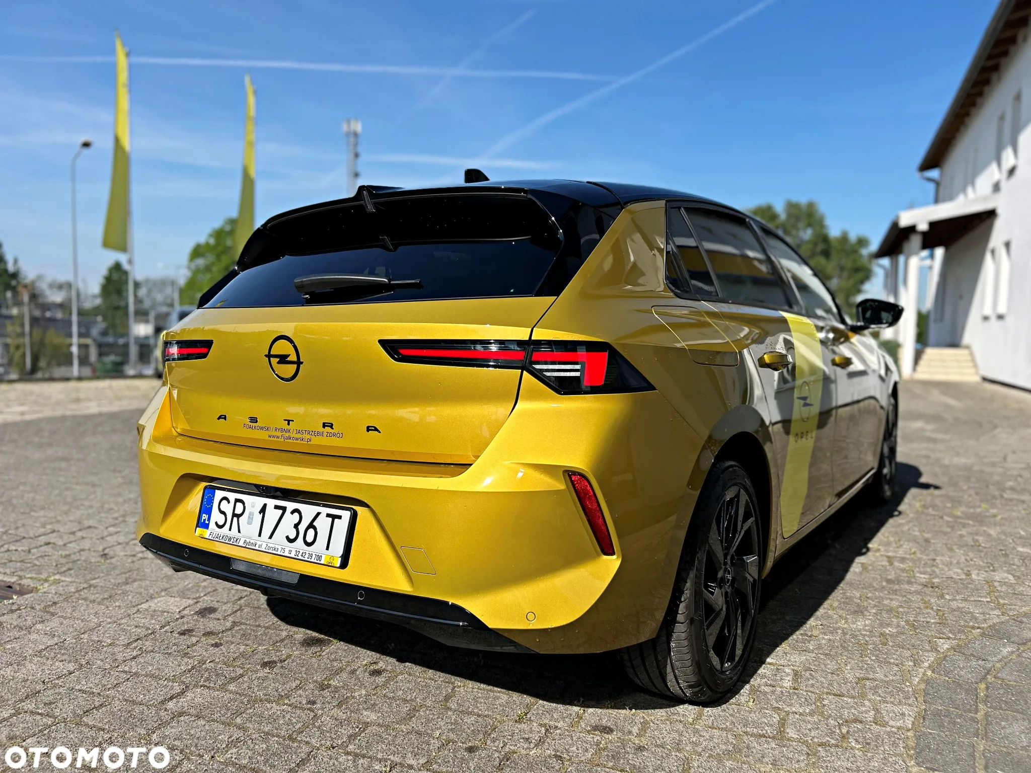 Opel Astra VI 1.2 T GS S&S - 4