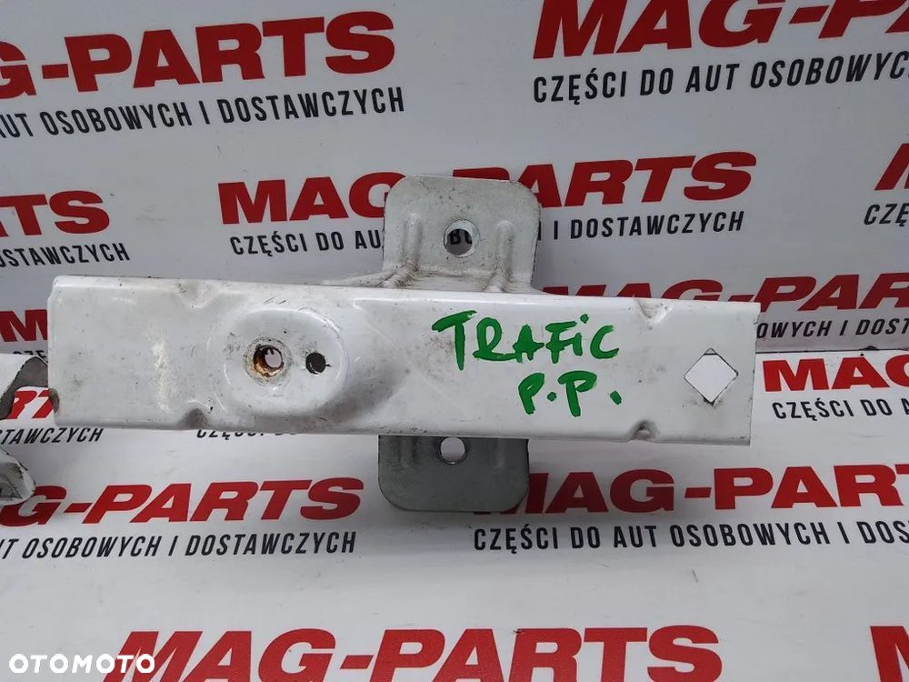 wspornik mocowanie błotnika prawy przód zderzaka vivaro trafic primastar 01-06 - 1