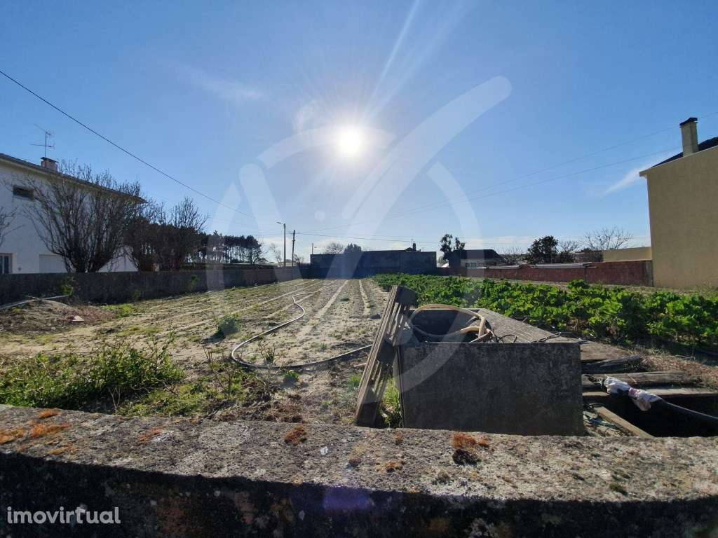 Terreno para construção de moradia em Navais - Póvoa de Varzim - Grande imagem: 2/3
