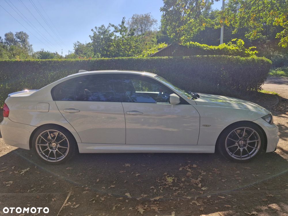 BMW Seria 3 325d - 11