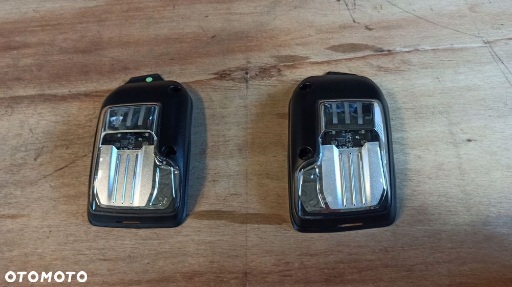 prawa lampka obrysówka kabiny led iveco daily 15+ - 7