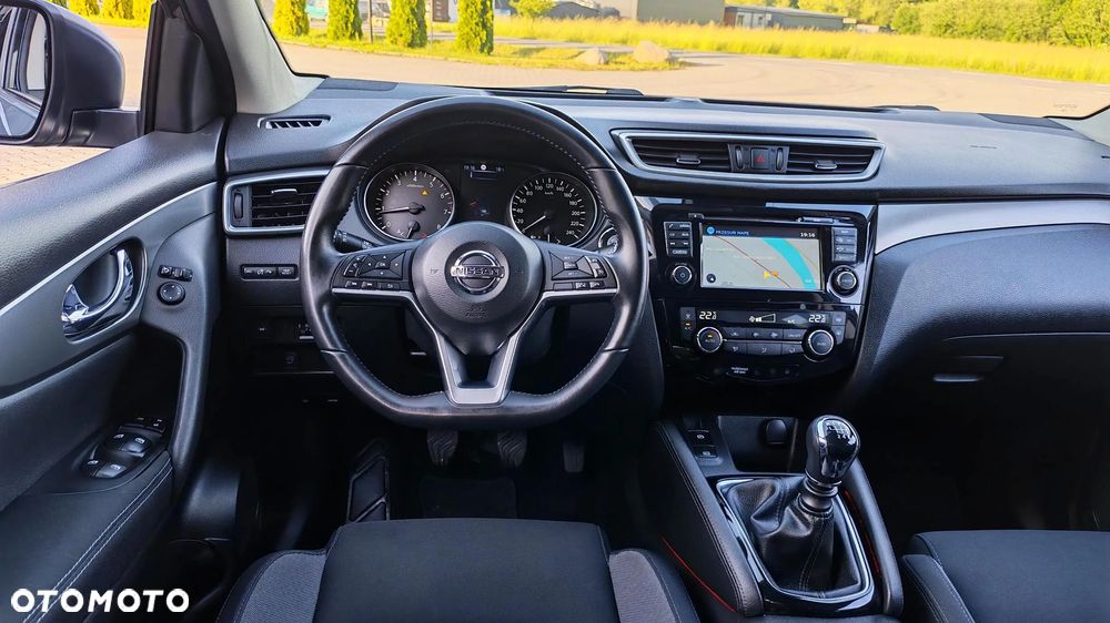 Nissan Qashqai 1.6 DIG-T Tekna - 22