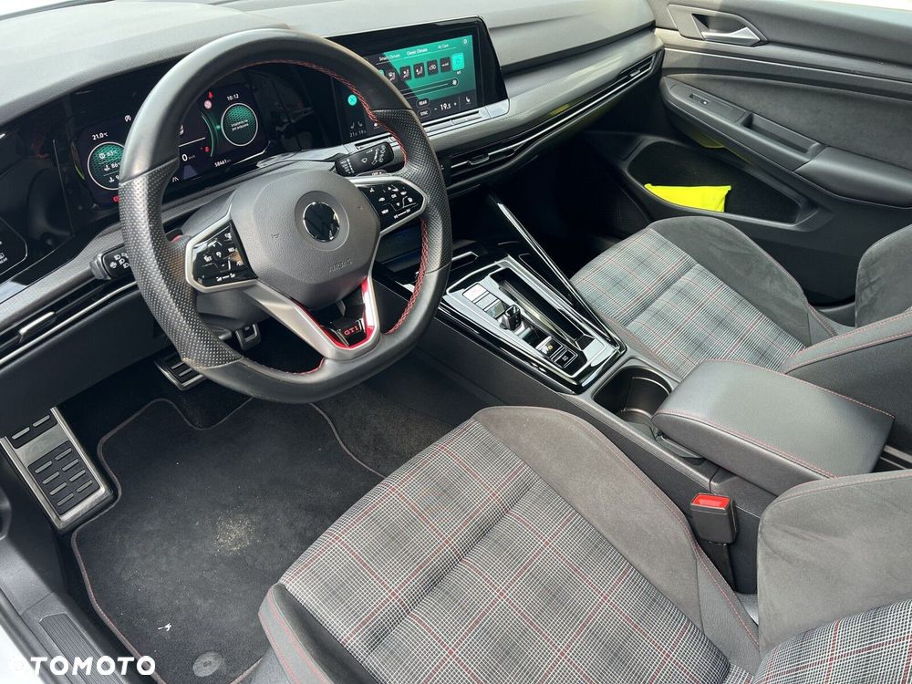 Volkswagen Golf 2.0 TSI GTI DSG - 25