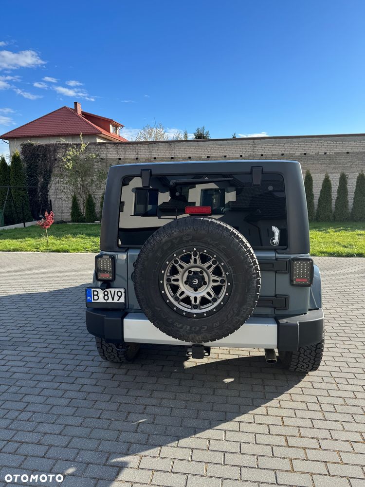Jeep Wrangler 3.6 Unlim Sahara - 8